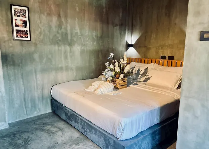 Phattanakan32 * Bangkok